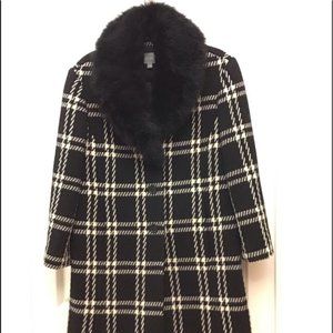 Ann Taylor Plaid Winter Coat With Removable Fur Collar size 12